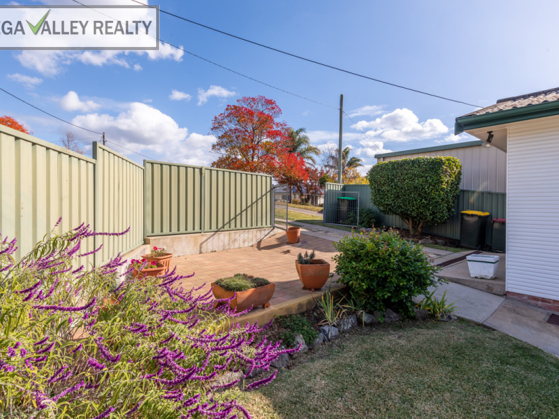 13 Kirkland Avenue, Bega, NSW 2550 AUS