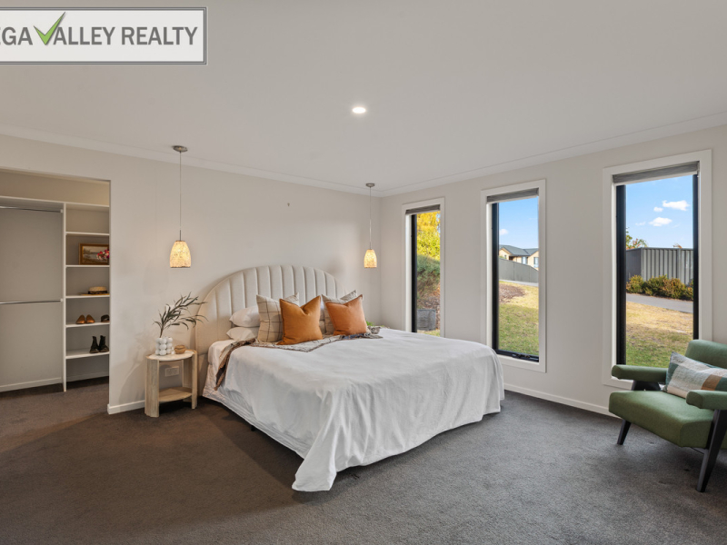 17 Whistler Close, Mirador, NSW 2548 AUS