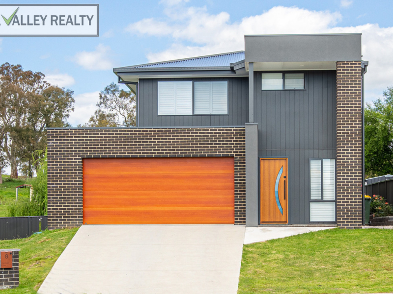 8 Wumbara Close, Bega, NSW 2550 AUS