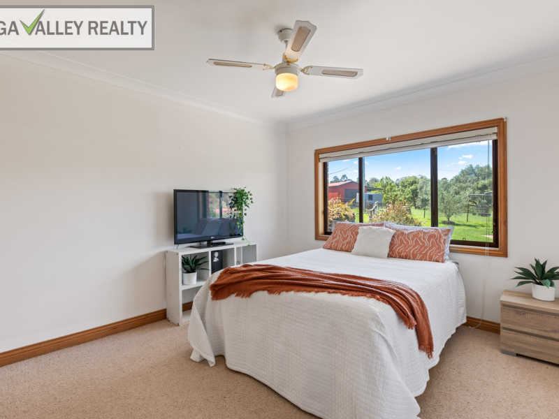 125 Ravenswood Street, Bega, NSW 2550 AUS