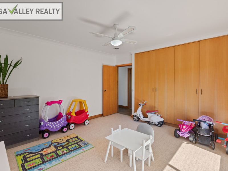 125 Ravenswood Street, Bega, NSW 2550 AUS