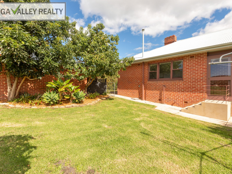 4 Tathra Road, Bega, NSW 2550 AUS