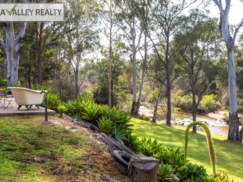 695 Tantawangalo Lane, Candelo, NSW 2550 AUS