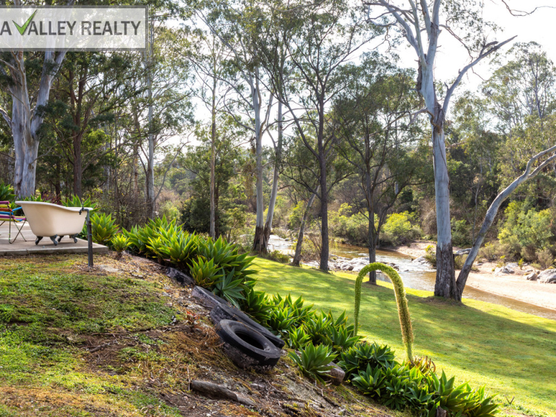 695 Tantawangalo Lane, Candelo, NSW 2550 AUS