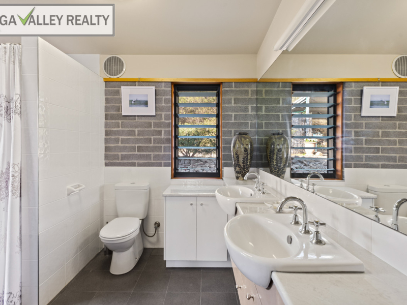 44 Narrawa Place, Bega, NSW 2550 AUS