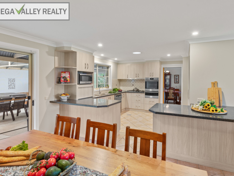 35 Applegum Close, Bega, NSW 2550 AUS