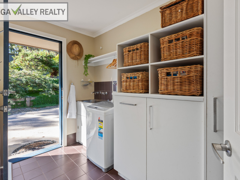 48 Strathmore Crescent, Kalaru, NSW 2550 AUS