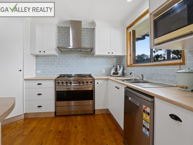 30-32 Loftus Street, Bemboka, NSW 2550 AUS