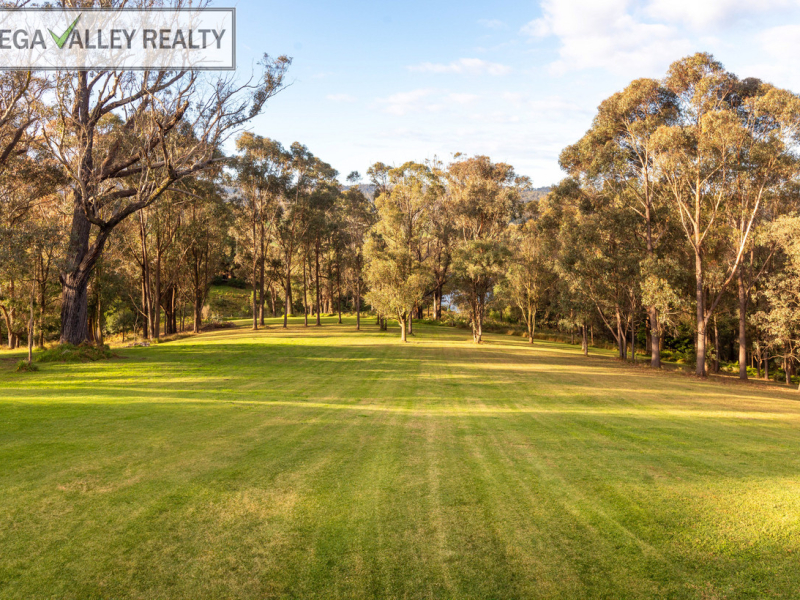 65 D'arcy Lane, Bega, NSW 2550 AUS