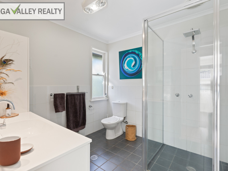 9 Dandar Road, Bega, NSW 2550 AUS