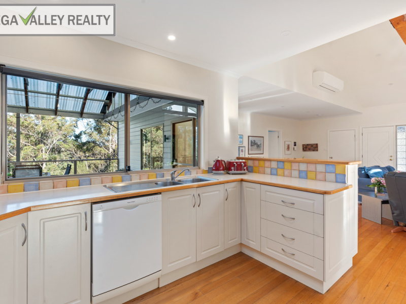 16 Donnellan Place, Kalaru, NSW 2550 AUS