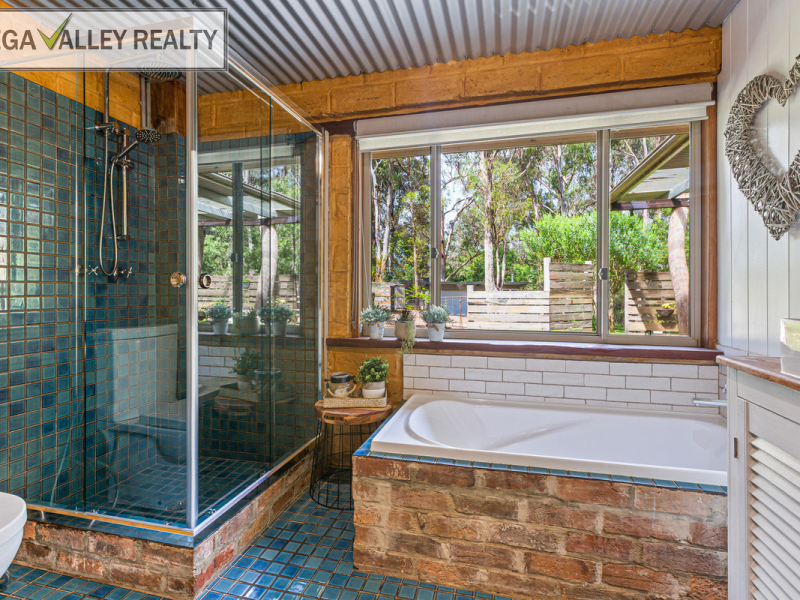 11 Evans Close, Kalaru, NSW 2550 AUS