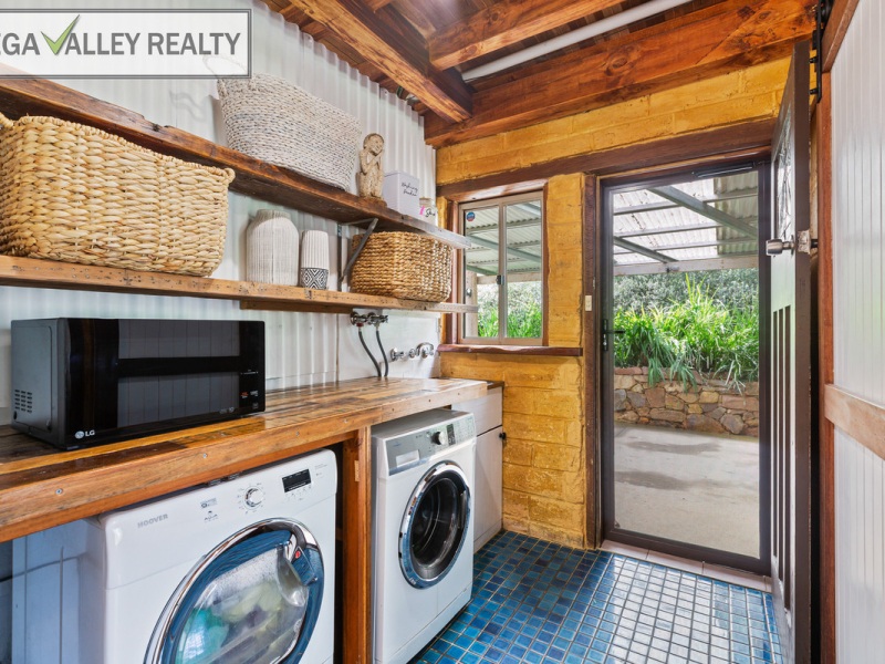 11 Evans Close, Kalaru, NSW 2550 AUS