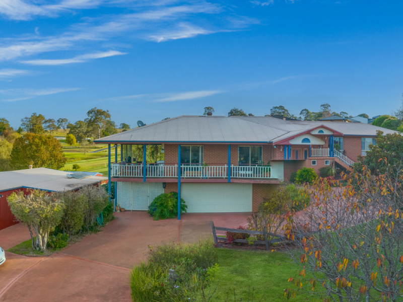 48 Lynjohn Drive, Bega, NSW 2550 AUS