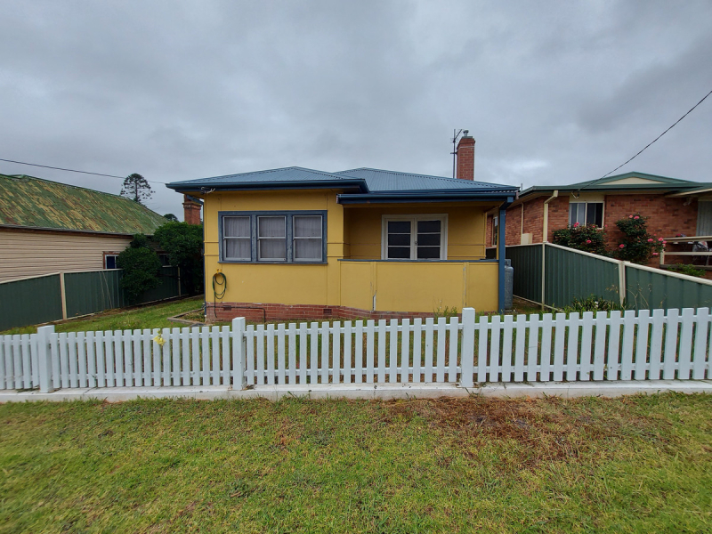 8 Sattler Street, Bega, NSW 2550 AUS