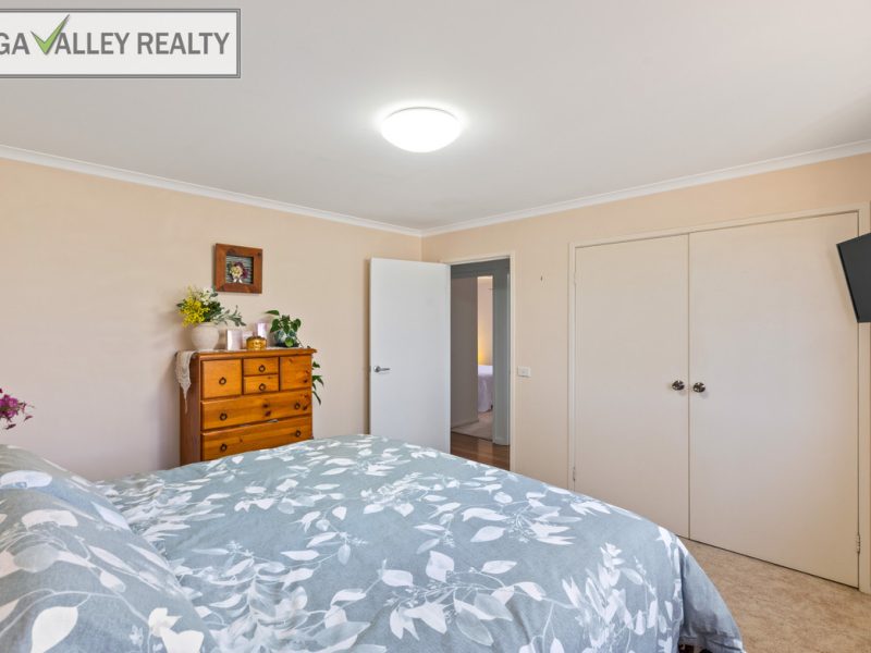 85 Max Slater Drive, Bega, NSW 2550 AUS