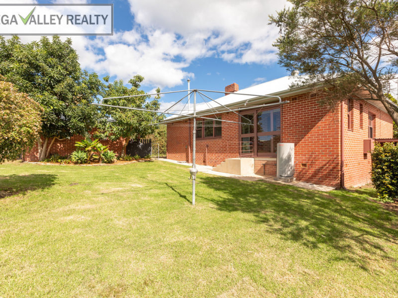 4 Tathra Road, Bega, NSW 2550 AUS