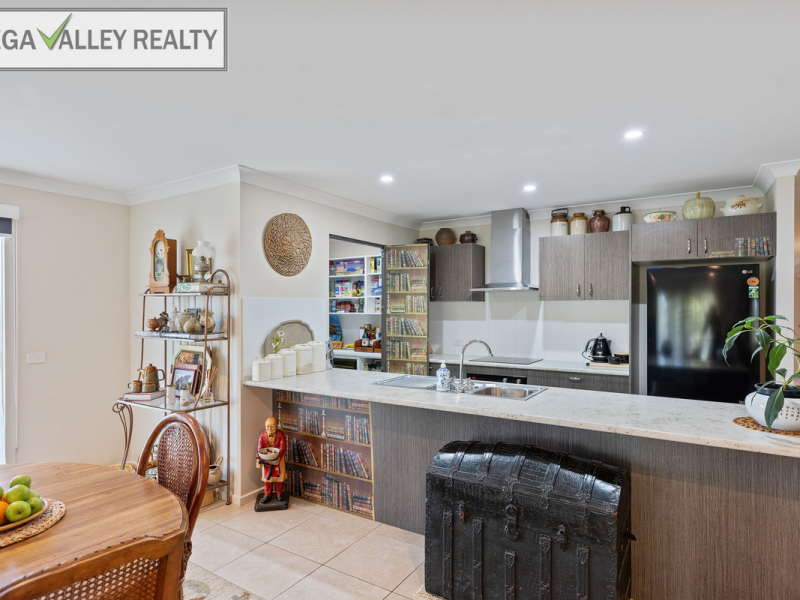 12 Millbank Way, Bega, NSW 2550 AUS