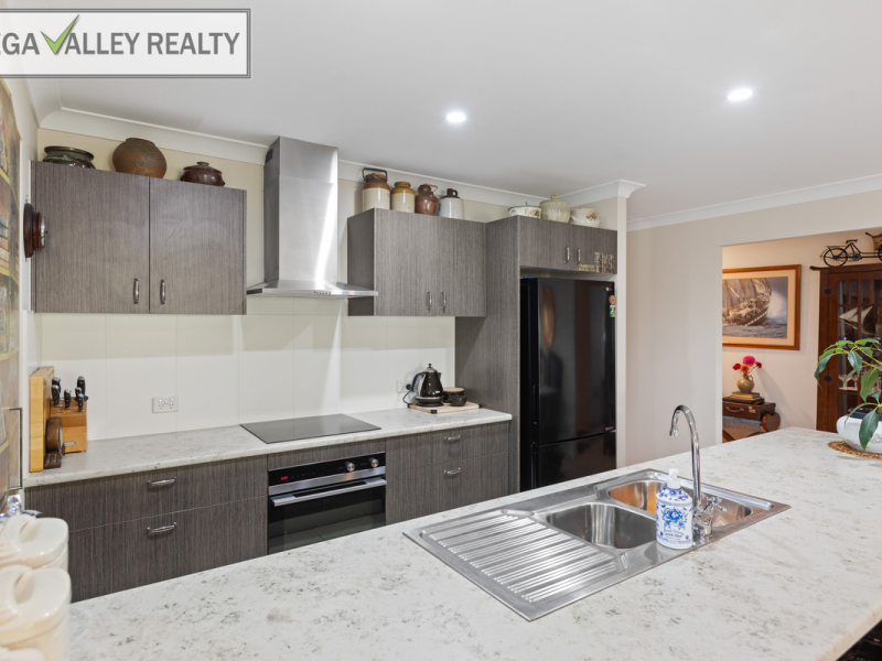 12 Millbank Way, Bega, NSW 2550 AUS