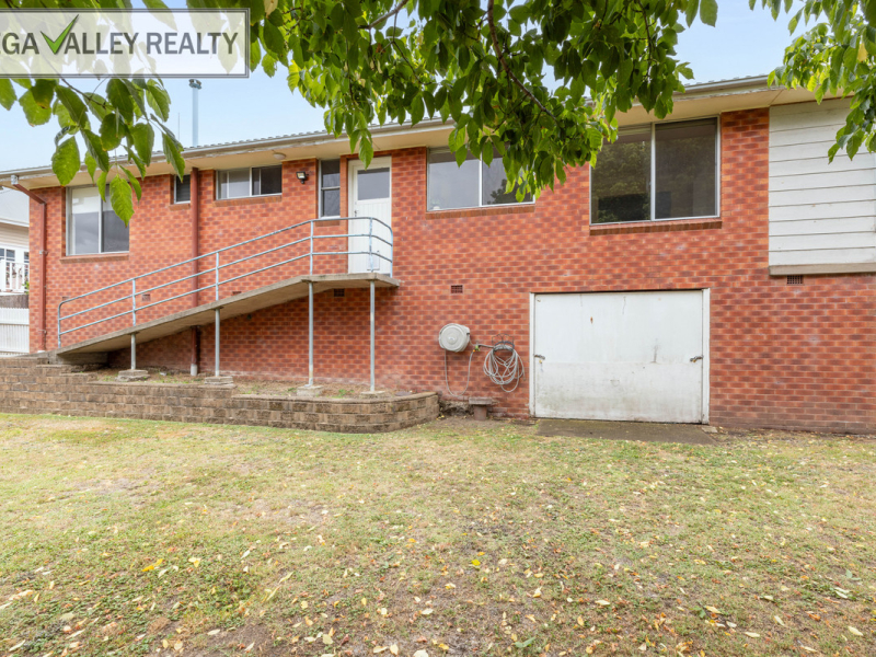 30 Belmore Street, Bega, NSW 2550 AUS