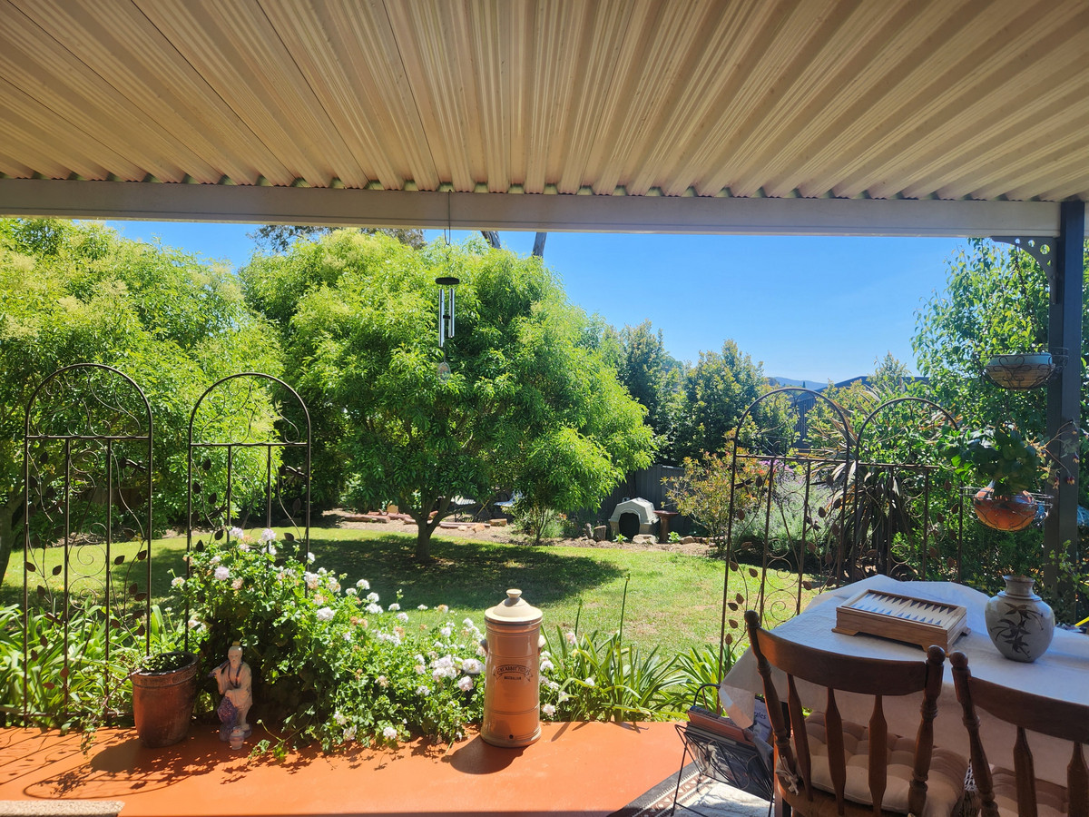 12 Millbank Way, Bega - Thumbnail 2