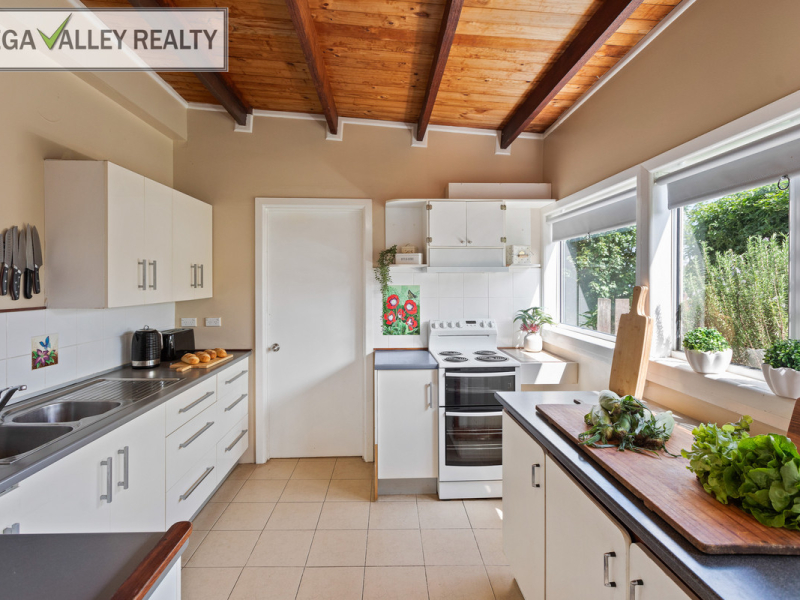229 Newtown Road, Bega, NSW 2550 AUS