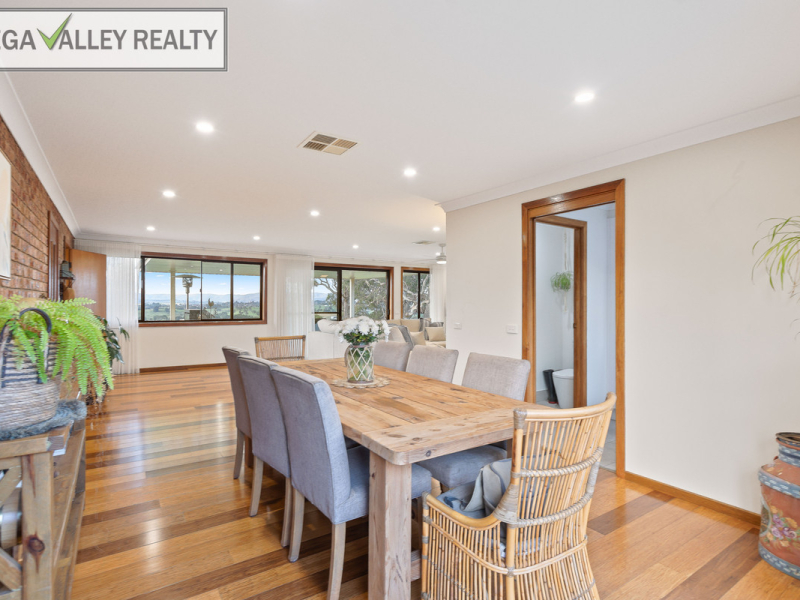 71 Gillcrest Drive, Bega, NSW 2550 AUS