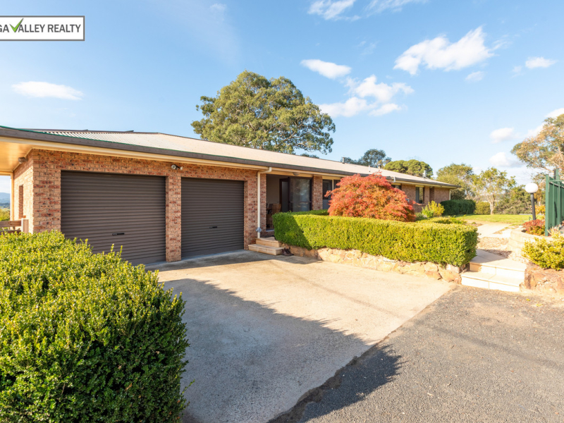 71 Gillcrest Drive, Bega, NSW 2550 AUS