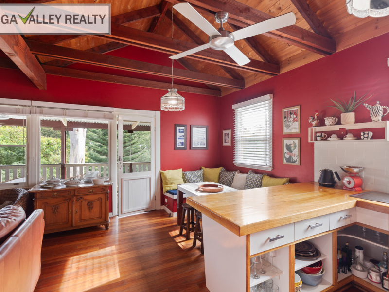 4 Whiffens Lane, Central Tilba, NSW 2546 AUS