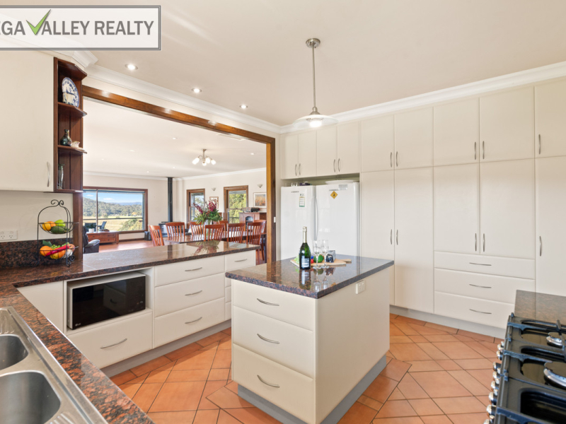 86 Mine Road, Lochiel, NSW 2549 AUS