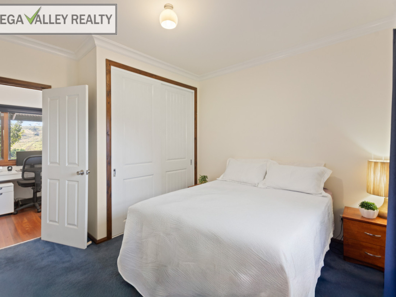 86 Mine Road, Lochiel, NSW 2549 AUS