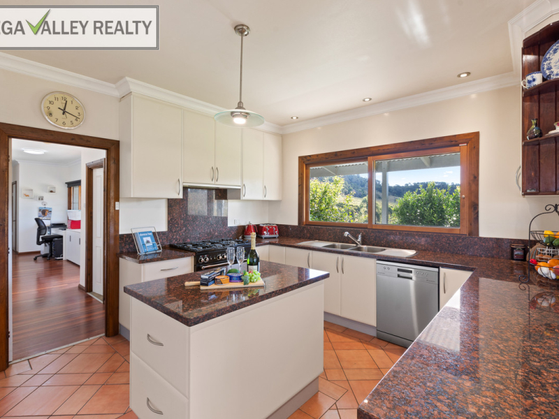 86 Mine Road, Lochiel, NSW 2549 AUS