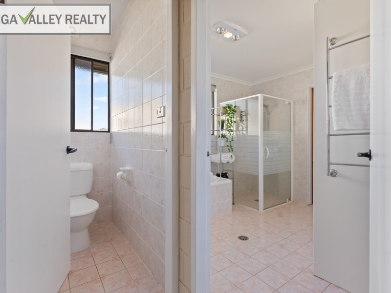 2b Smith Street, Wolumla, NSW 2550 AUS
