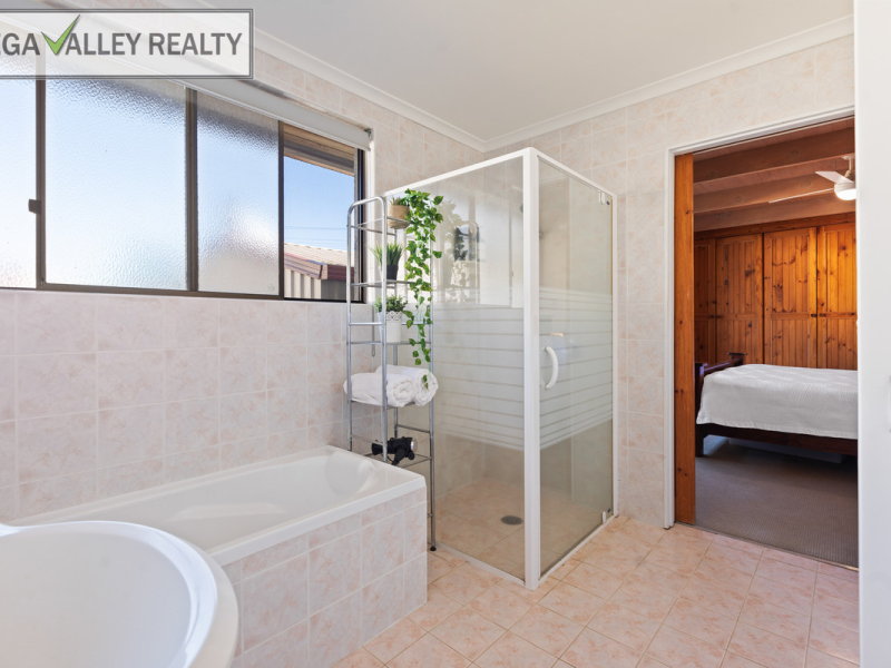 2b Smith Street, Wolumla, NSW 2550 AUS