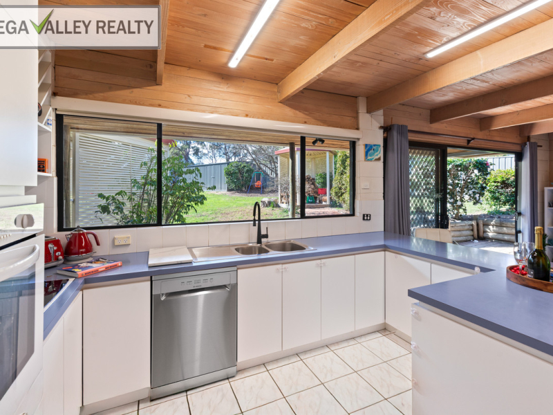 2b Smith Street, Wolumla, NSW 2550 AUS