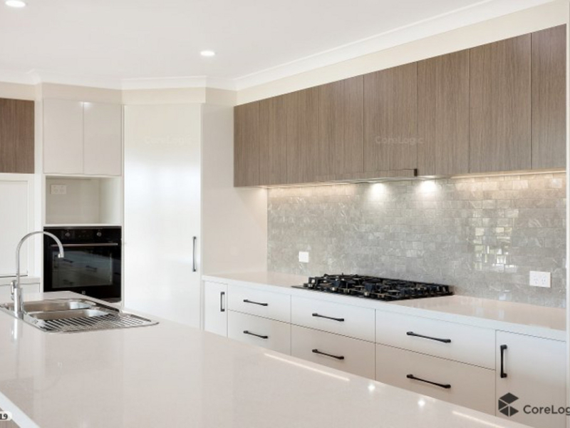 44 Lynjohn Drive, Bega, NSW 2550 AUS