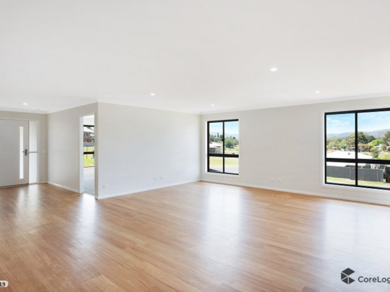 44 Lynjohn Drive, Bega, NSW 2550 AUS