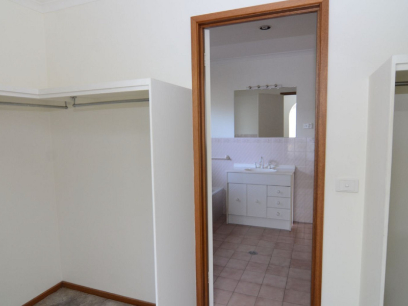 15 Culgoa Crescent, Pambula Beach, NSW 2549 AUS