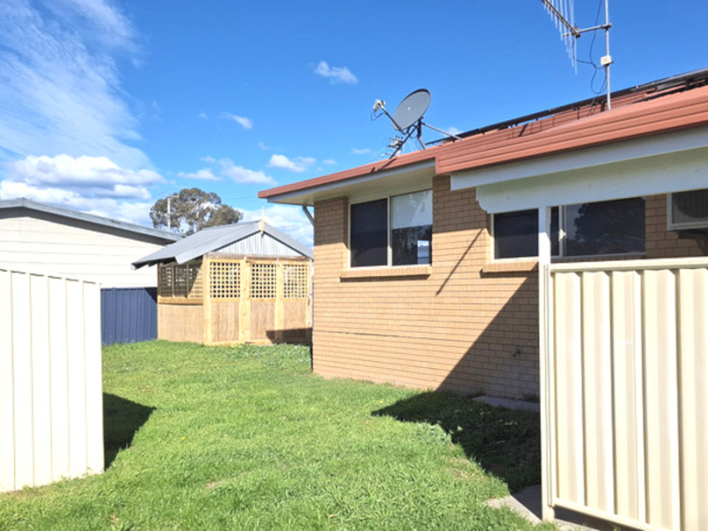 98 Ravenswood Street, Bega, NSW 2550 AUS