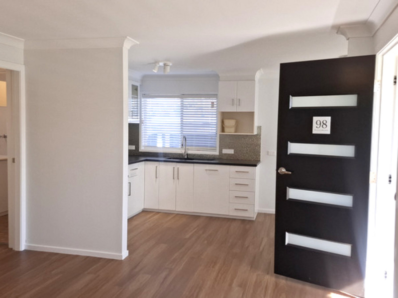 98 Ravenswood Street, Bega, NSW 2550 AUS