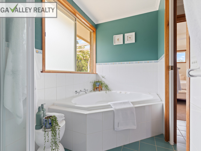 5 Springfield Road, Kameruka, NSW 2550 AUS