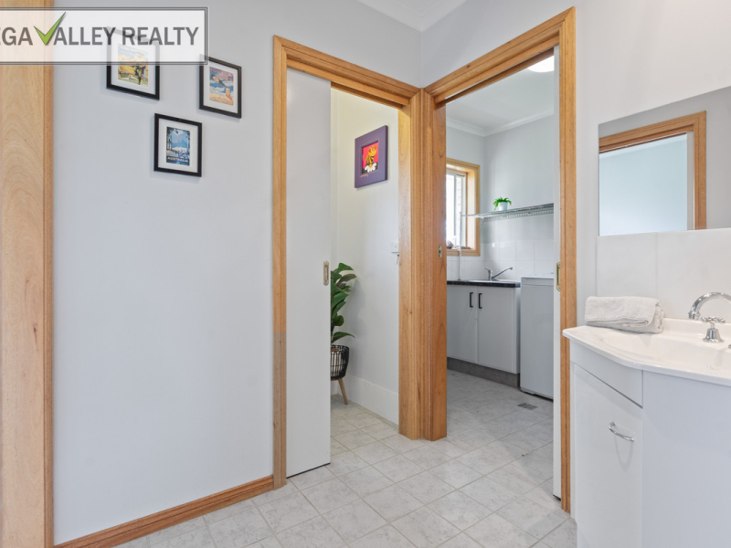 21 Gordon Street, Quaama, NSW 2550 AUS