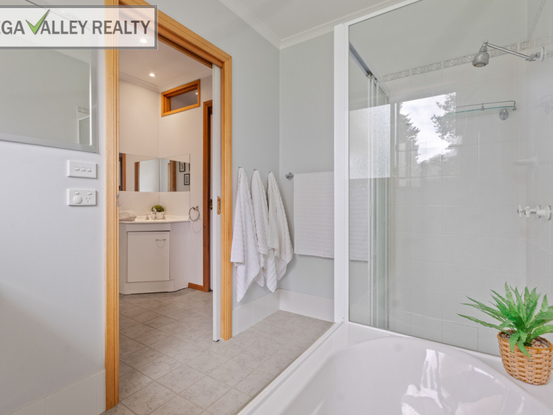 21 Gordon Street, Quaama, NSW 2550 AUS