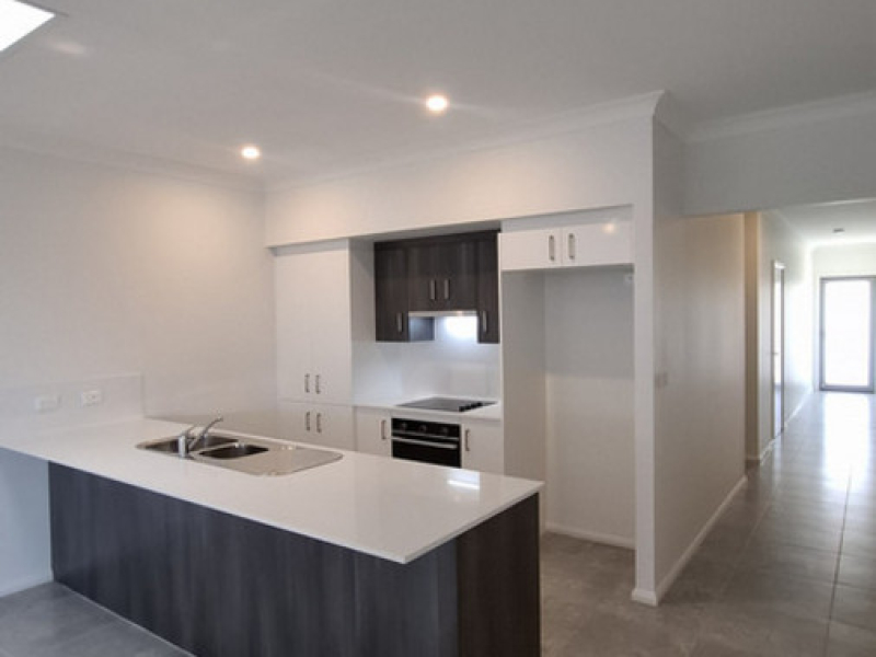 24b Warbler Circuit, Bega, NSW 2550 AUS