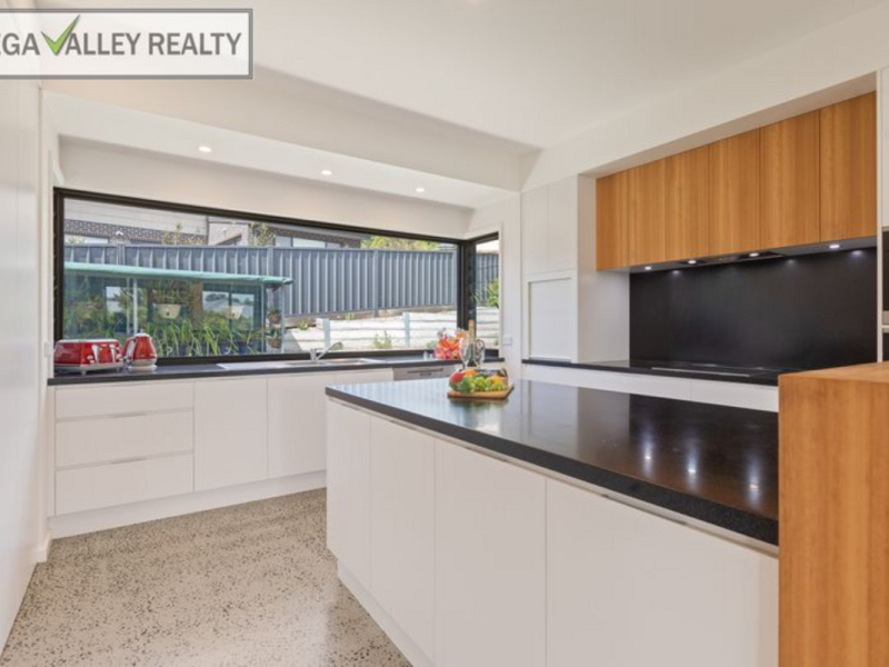 24 Millbank Way, Bega, NSW 2550 AUS