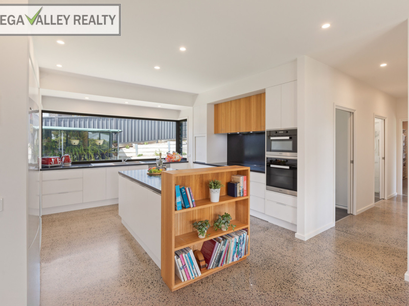 24 Millbank Way, Bega, NSW 2550 AUS