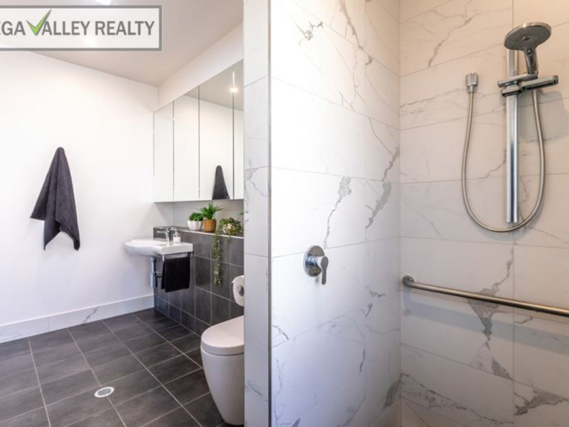 24 Millbank Way, Bega, NSW 2550 AUS