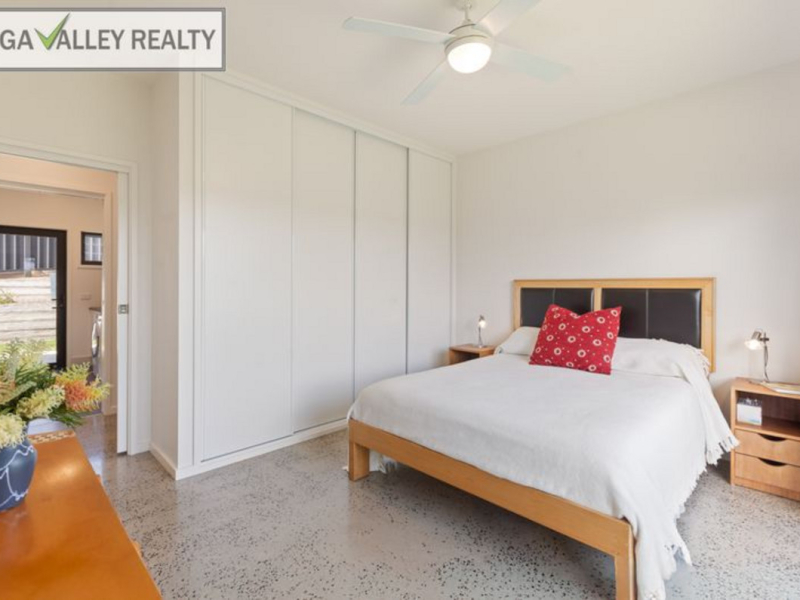 24 Millbank Way, Bega, NSW 2550 AUS