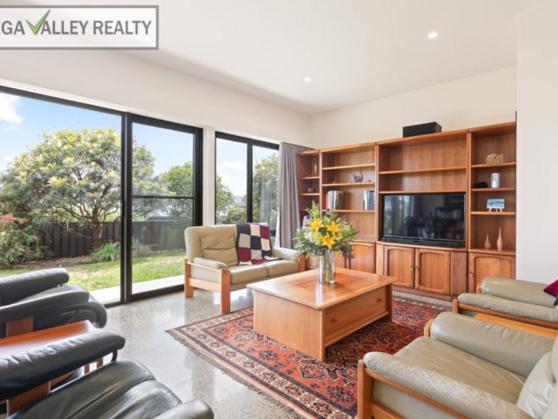 24 Millbank Way, Bega, NSW 2550 AUS