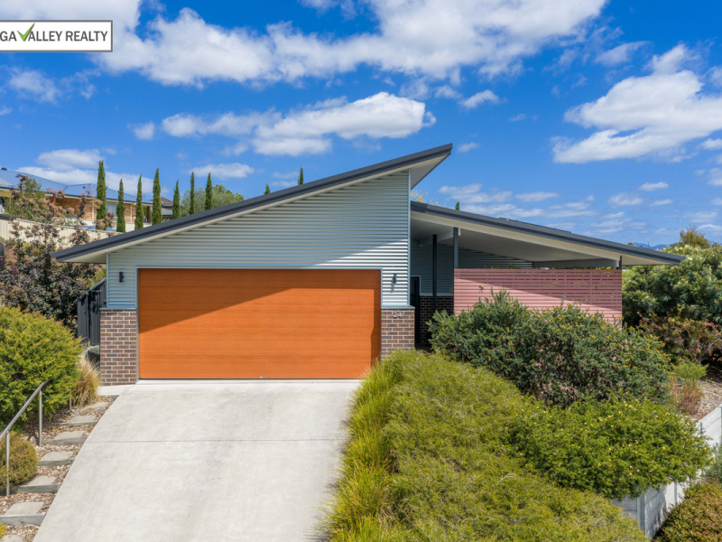 24 Millbank Way, Bega, NSW 2550 AUS